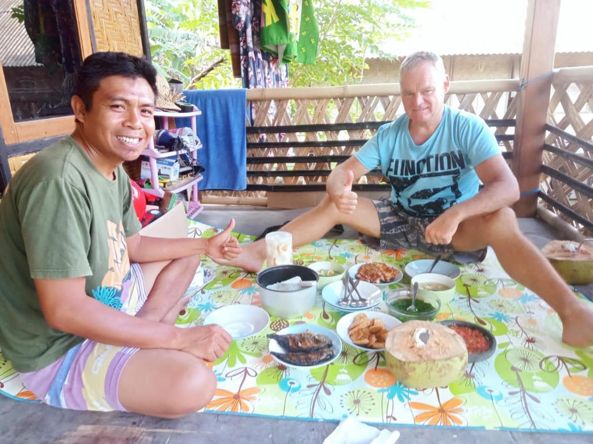 Boneputeh Homestay Taliwang Buitenkant foto