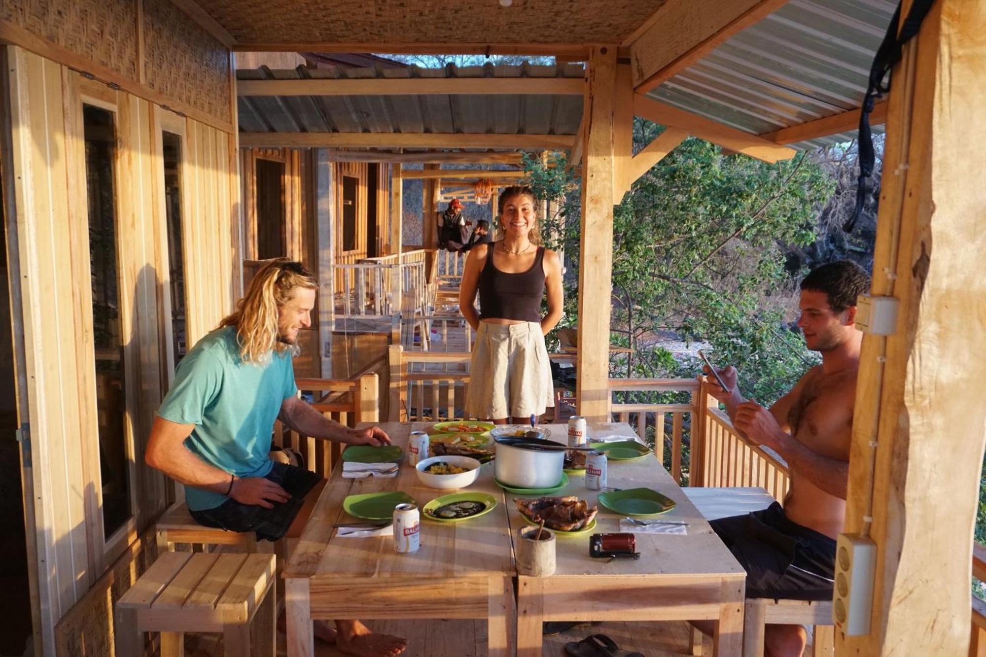 Boneputeh Homestay Taliwang Kamer foto