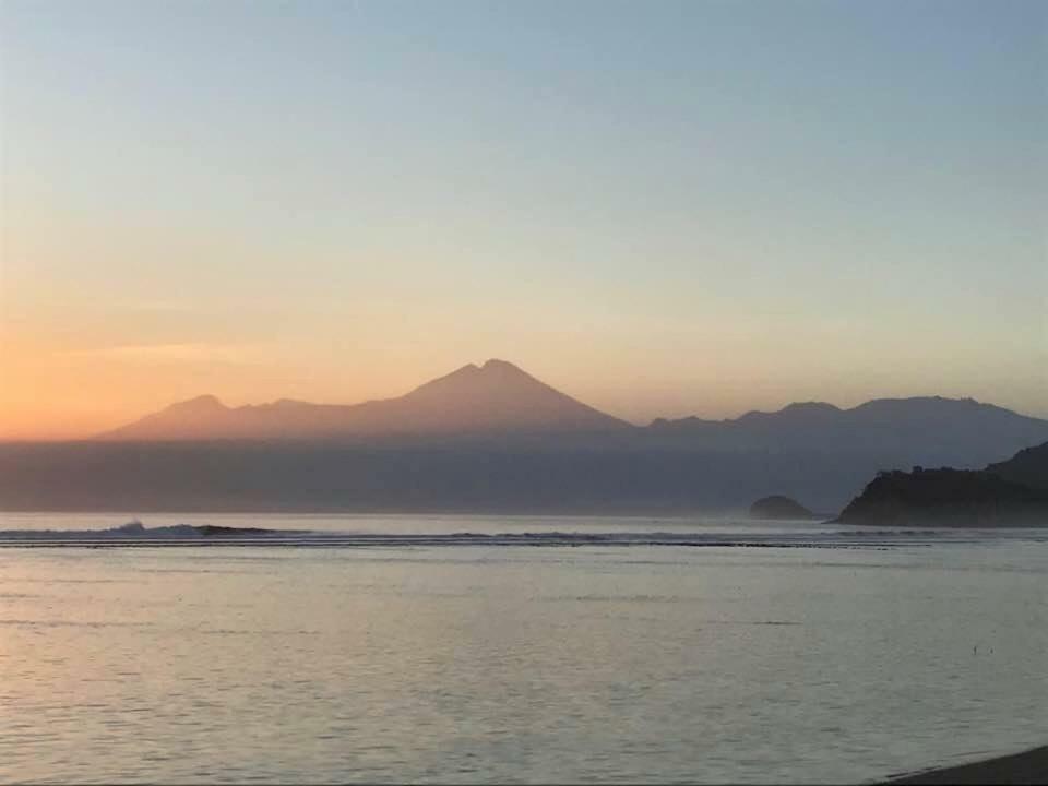 Boneputeh Homestay Taliwang Buitenkant foto